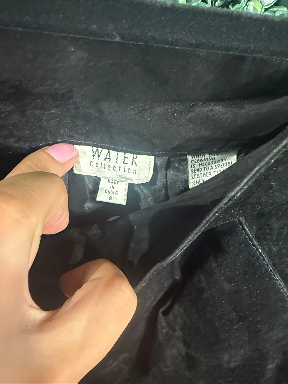 Vintage 1980 Black Pleated Shorts